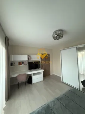 2 camere, Intre Lacuri, Iulius Mall, Auchan, Bloc nou, FSEGA