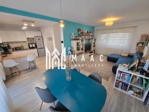 Logo MAAC IMOBILIARE logo