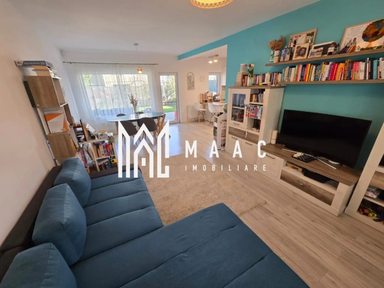 Casa moderna 4 camere mobilat utilata Selimbar - Agentia Maac imobiliare va propune spre vanzare o casa modern compartimentata si utilata situata in Selimbar zona rezidentiala de case. Casa de vanzare este de tip triplex situata la mijloc : - suprafata utila 160 mp ( P+1+ M ) - Certificat energetic Clasa A - 2 locuri de parcare in fata - curte si gradina in spate 60 mp Compartimentarea casei este una moderna si decomandata : - parterul este compus din : bucatarie, living + zona de luat masa , camera tehnica , baie serviciu si spatii pentru depozitare - etajul este dispune de dormitor matrimonial cu baie proprie , dormitor cu dulap si spatiu pentru depozitare, birou (dormitor mic), si baie. - Mansarda este de tip open-space si este locuibila si dispune de spatii pentru depozitare Casa se vinde mobilata si utilata iar pentru mai multe detalii specificati CP3036128 la telefon . }}