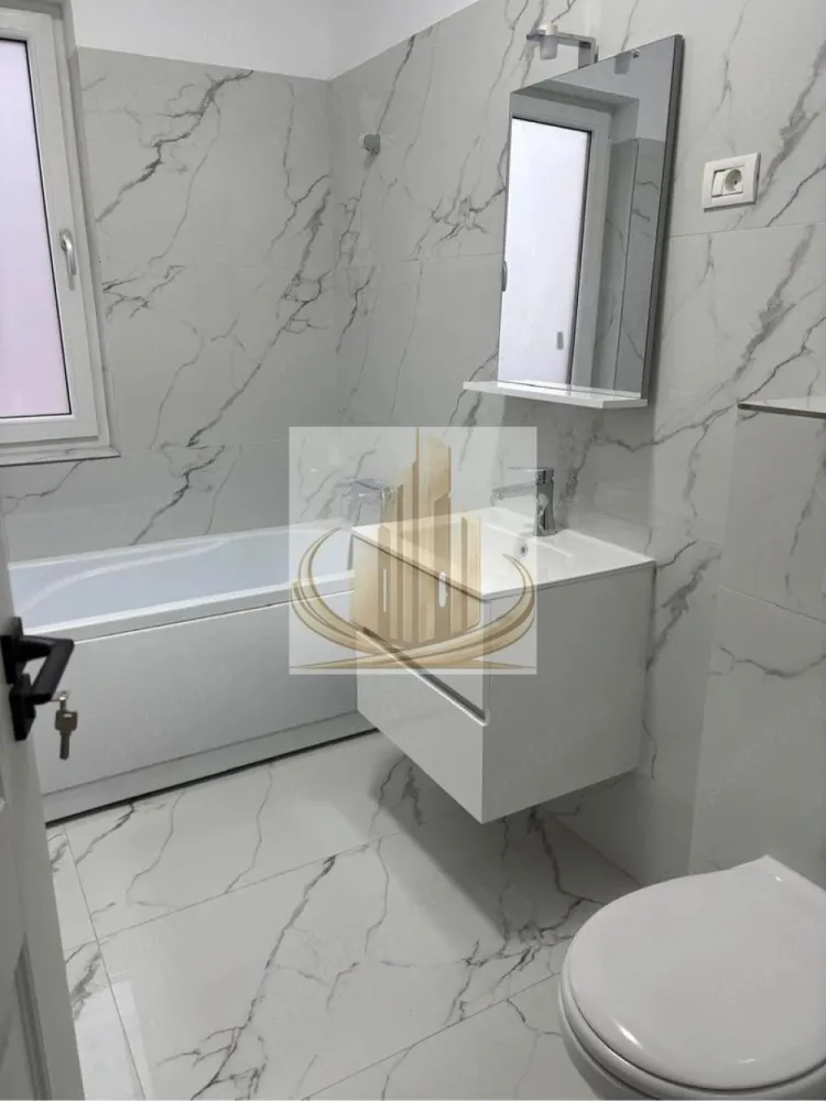 🏡Grand Mobilis va propune spre închiriere un ap de lux 3 camere - Grand Mobilis Imobiliare vă propune spre închiriere un apartament de lux cu 3 camere, situat în zona Girocului. Apartamentul este la prima închiriere, totul fiind nou, realizat cu finisaje premium și amenajat cu bun gust, pentru un confort maxim. Este alegerea ideală pentru o familie cu copii sau un cuplu care își dorește un spațiu generos, modern și elegant. 🏡 Detalii apartament: • 3 camere spațioase și luminoase • Bucătărie complet utilată • Balcon • Loc de parcare inclus • Situat la etajul 1 ✨ Dotări și finisaje: • Mobilier și electrocasnice noi • Mașină de spălat vase • Aragaz • Mașină de spălat rufe • Frigider • Cuptor cu microunde • 3 televizoare • Sistem de iluminat modern (candelabru cu telecomandă) • Finisaje de lux și design elegant 📍 Localizare: • Zonă liniștită, în Girocului • La doar 2-3 minute de sensul AEM • Acces rapid către oraș și puncte de interes 💶 Preț: 2300 lei / lună + garanție 🚫 Nu se acceptă animale de companie Acest apartament îmbină perfect confortul, eleganța și spațiul generos, fiind pregătit să devină „acasă” pentru viitorii chiriași. 📞 Pentru mai multe detalii sau programarea unei vizionări, vă stăm la dispoziție! Grand Mobilis Imobiliare – alegerea potrivită pentru tine. ID intern CP3031922 }}