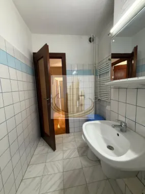 🏡 Apartament 3 Camere | Decomandat | 2 Băi | Parter | Zonă Excelentă