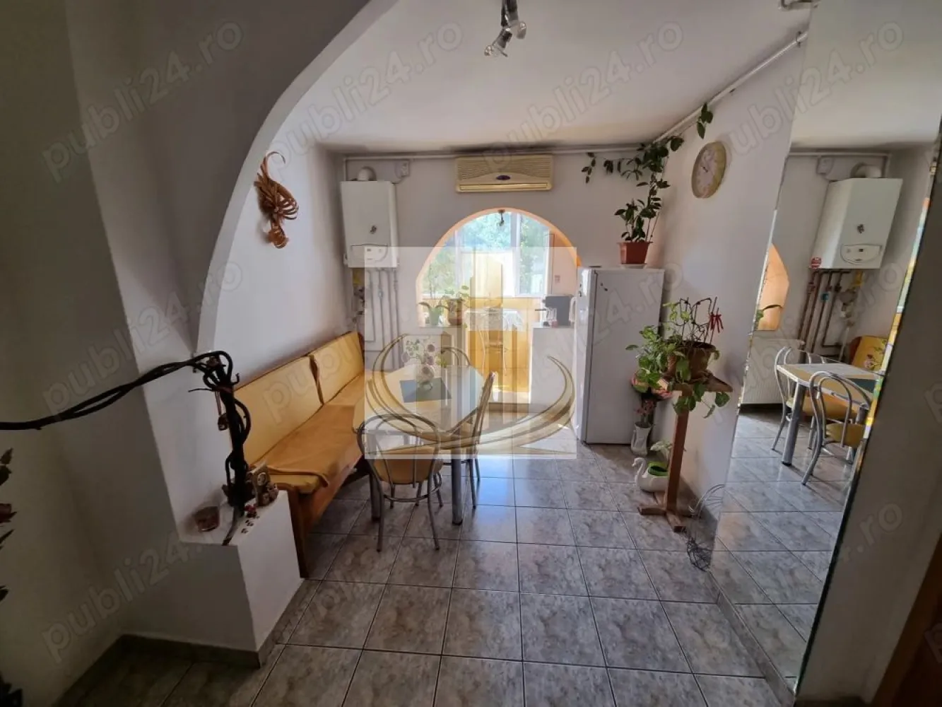 Apartament 3 Camere | Decomandat | Etaj 3/5 | Zonă Calea Aradului