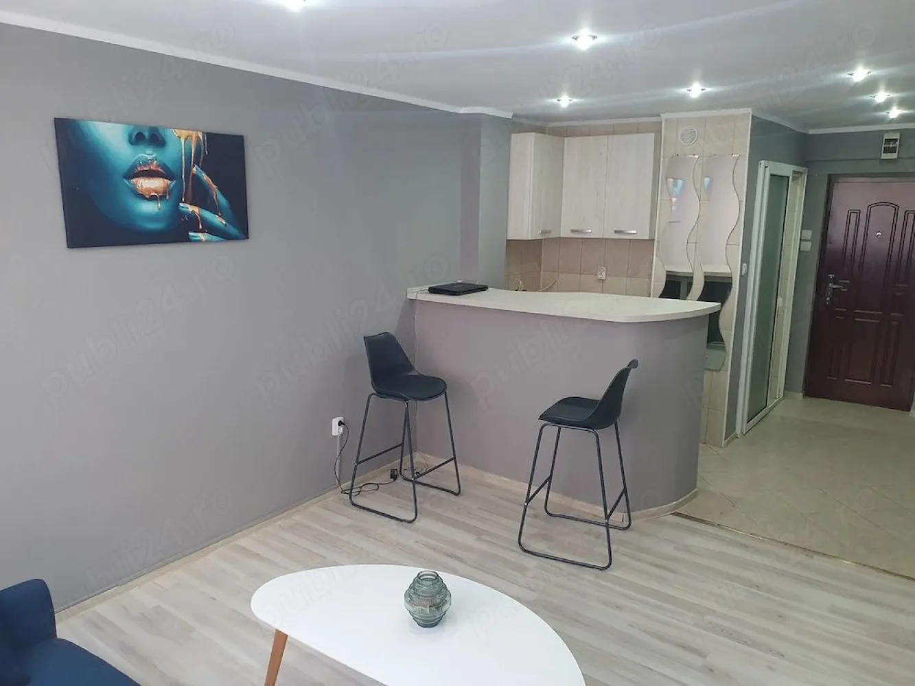 De inchiriat garsoniera in Tiglina 1, 250 euro