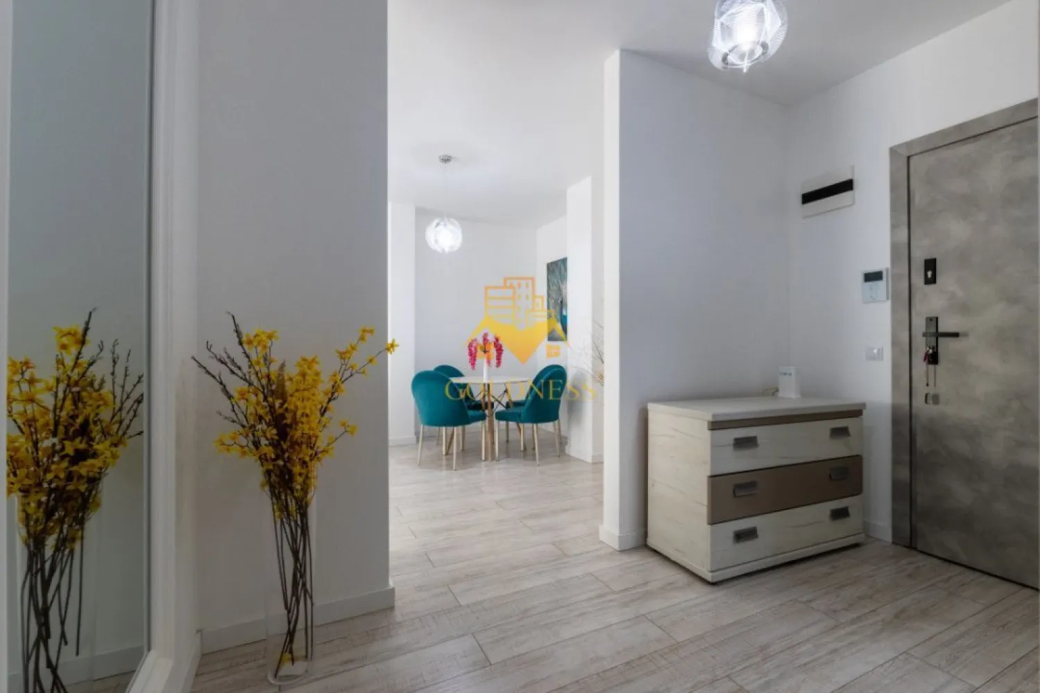 2 camere, premium, AC, garaj, bloc nou, Plopilor zona parcul Rozelor