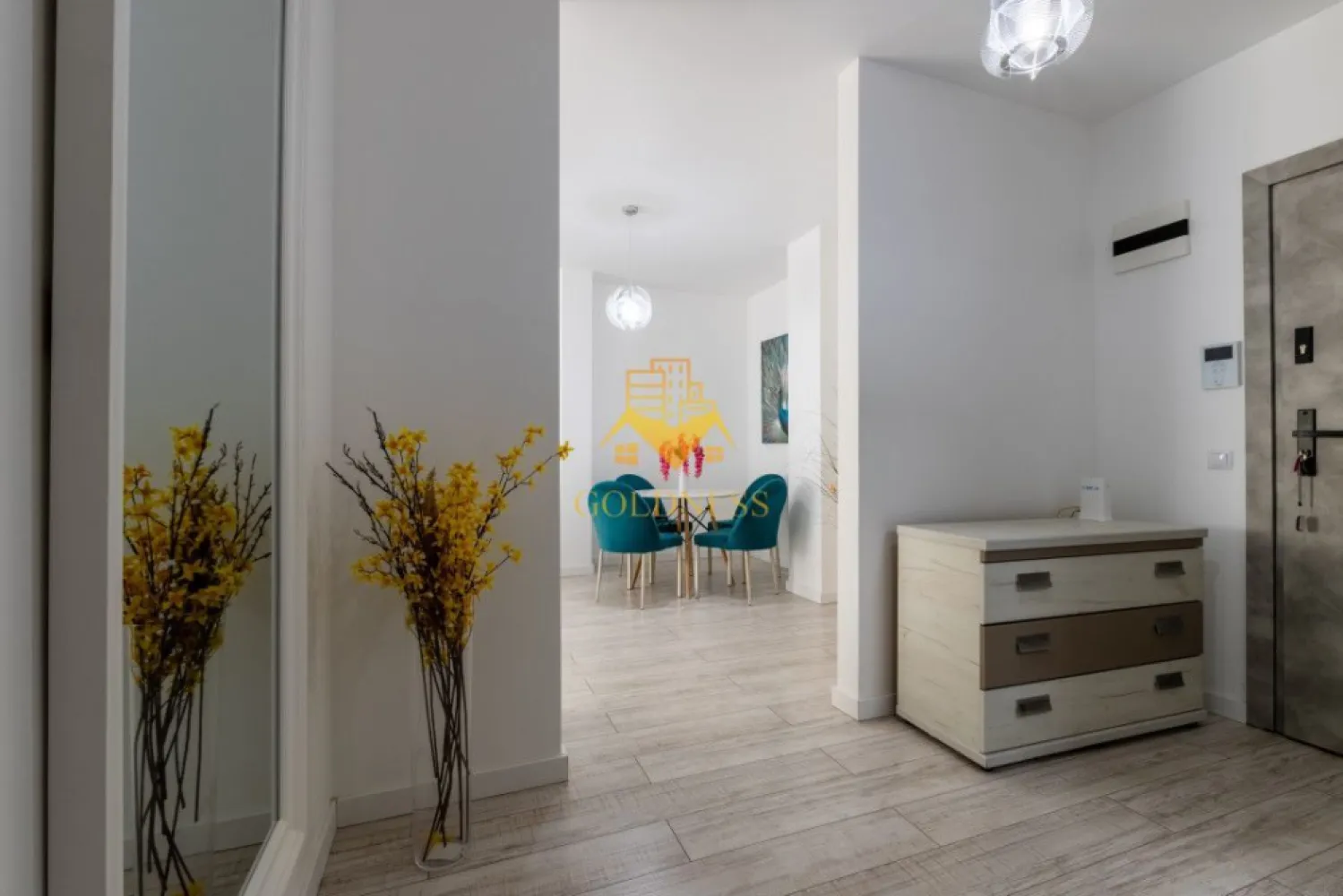 2 camere, premium, AC, garaj, bloc nou, Plopilor zona parcul Rozelor