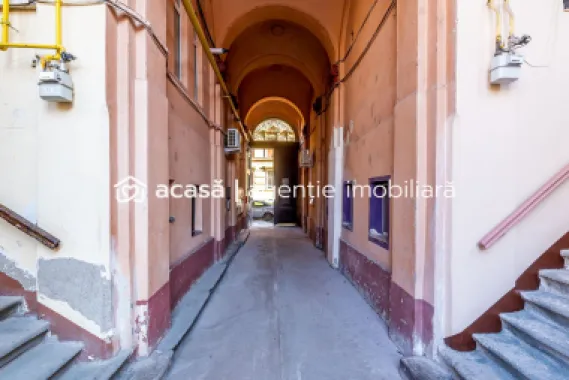 Apartament Ultracentral, str. Lucian Blaga, parter înalt