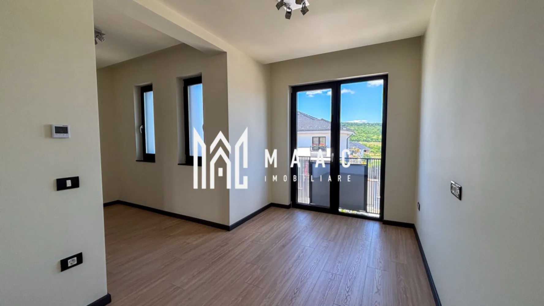 Duplex | 150 MPU | Teren 250MP | 5 Camere | Cisnadie