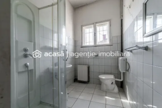 Casă pe Str. Dorobanților | 716 mp teren | Pârneava