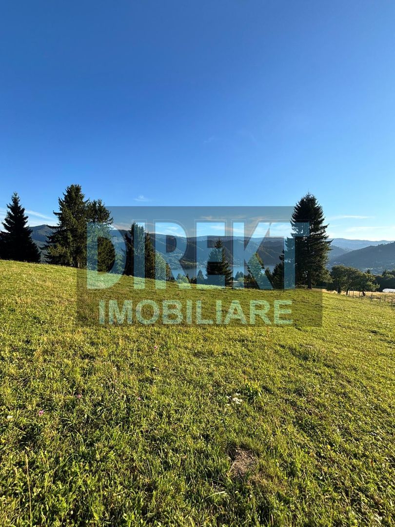 Teren cu view spre lac- 20 arii-