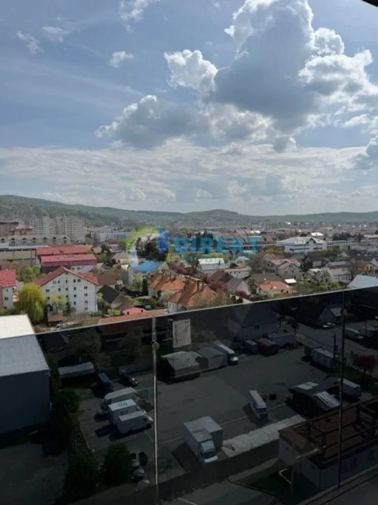 Apartament modern cu panoramă spectaculoasă – bloc nou , zona Decebal