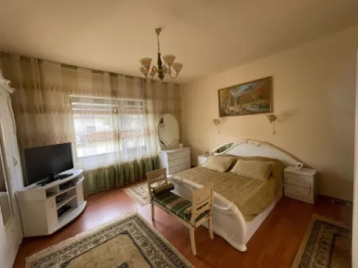 Casă de vânzare în Vașcău–natură, liniște și confort modern- 72000 Eur