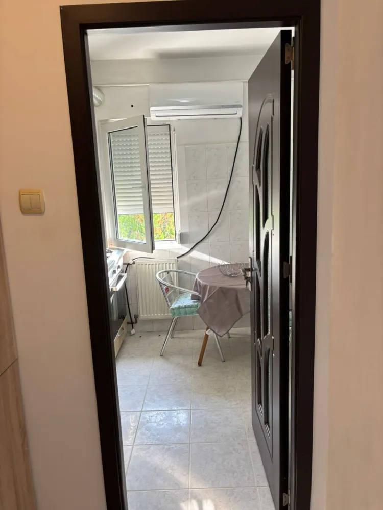 Apartament 2 camere de vânzare – Ploiești Vest, zona Lămâița | Ideal investiție (cu chiriaș existent)