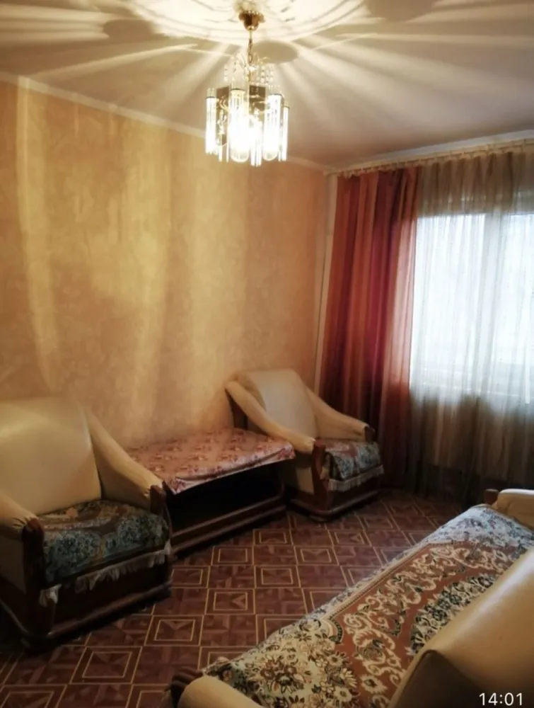 ageuropa.ro vinde ap. 2 cam. etaj 3 în Solidarității.