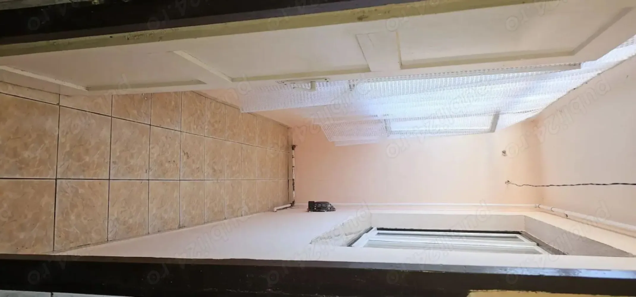 BRASADAS vinde ap 2 cam PARTER 14 Mai.