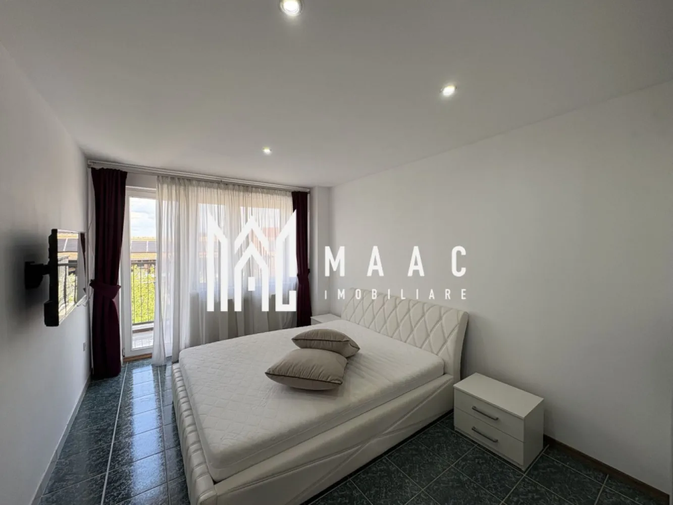 Duplex modern I 4 Camere I Curte proprie I Garaj I Strada Putnei