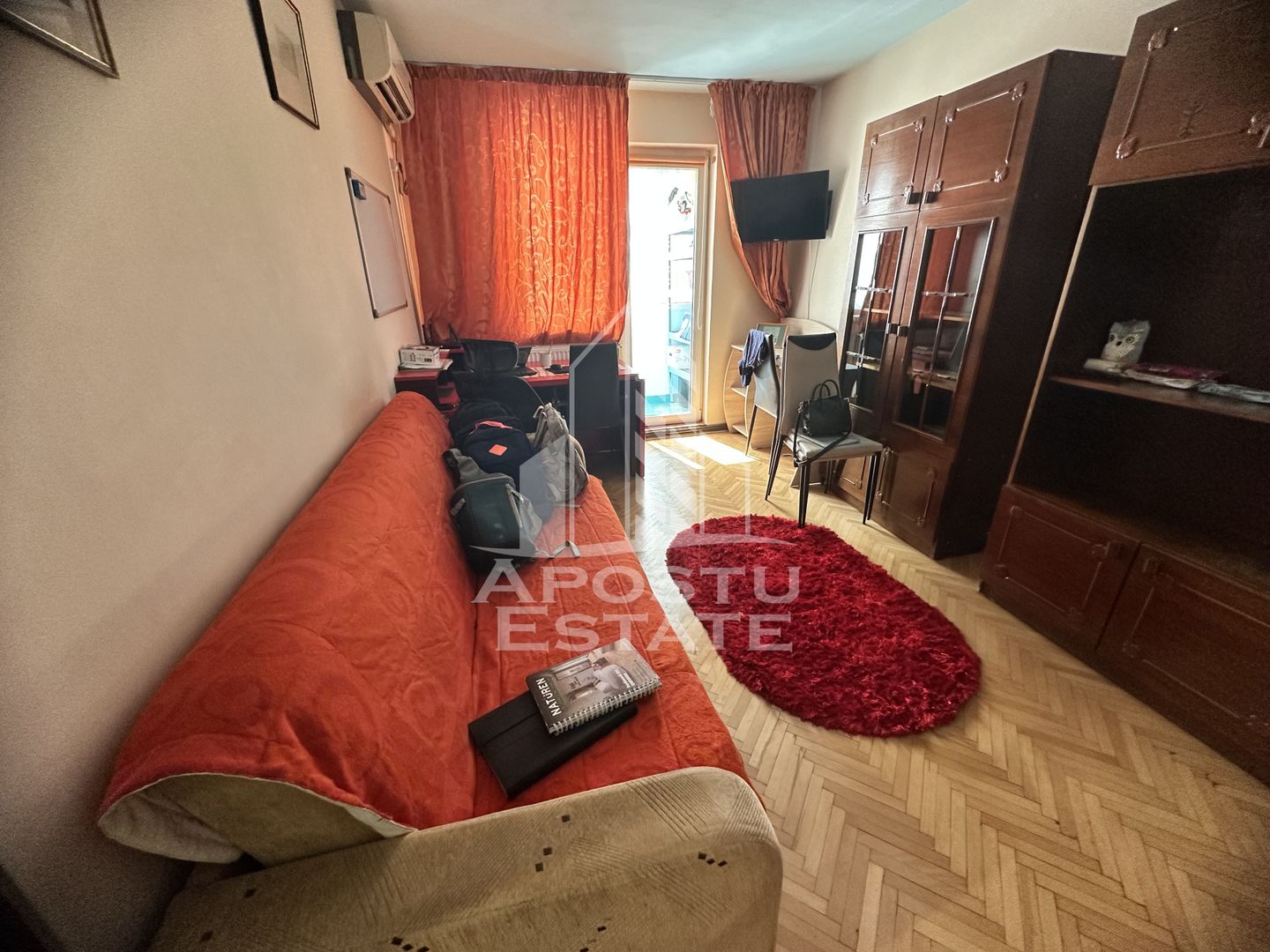 Apartament cu 2 camere, 41 mp, zona Sagului, Semidecomandat