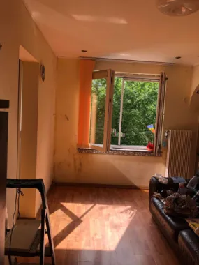 ageuropa.ro vinde ap. 2 cam etaj 2 Micro 14