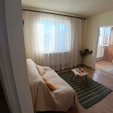 BRASADAS vinde ap 2 cam etaj 4/4 Dariu Pop.