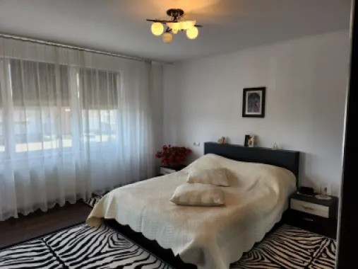 Casa , zona Grigore Pletosul!