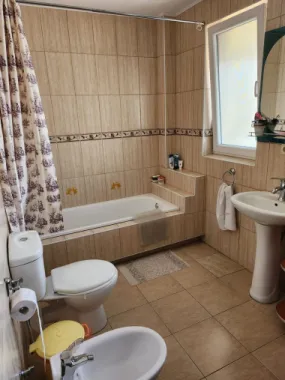 Casa , zona Grigore Pletosul!