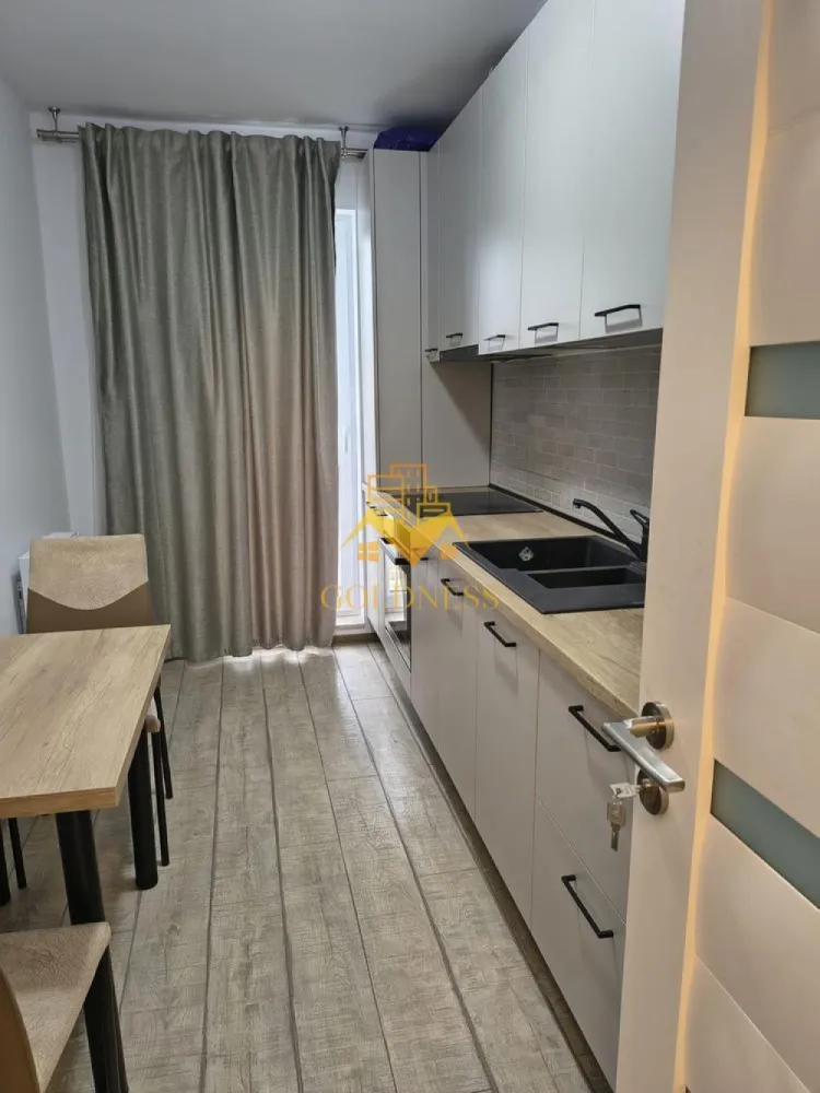 2 camere, Buna ziua, Bloc nou, Grand Hotel Italia, Lidl, Trifoiului