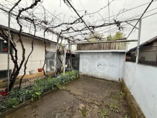 Vand casa in Sancraiu de Mures , situat in Sancraiu de Mures