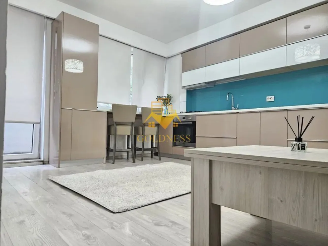 2 Camere Open Space, Intre Lacuri, Parcare, Iulius Mall, FSEGA,Dunarii