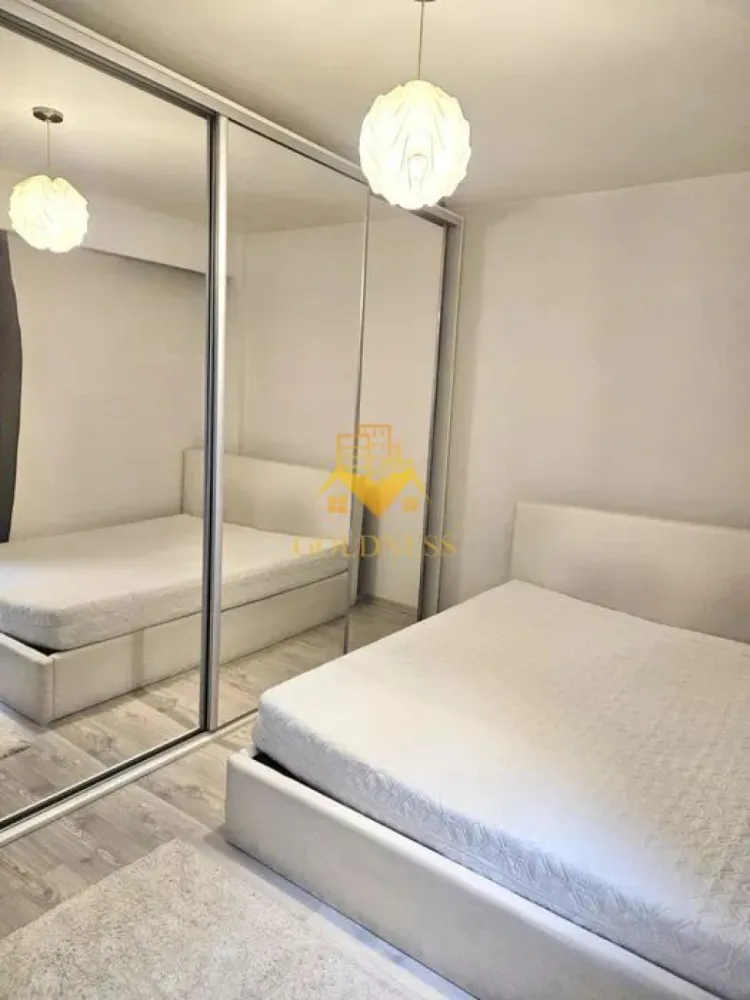 2 Camere Open Space, Intre Lacuri, Parcare, Iulius Mall, FSEGA,Dunarii