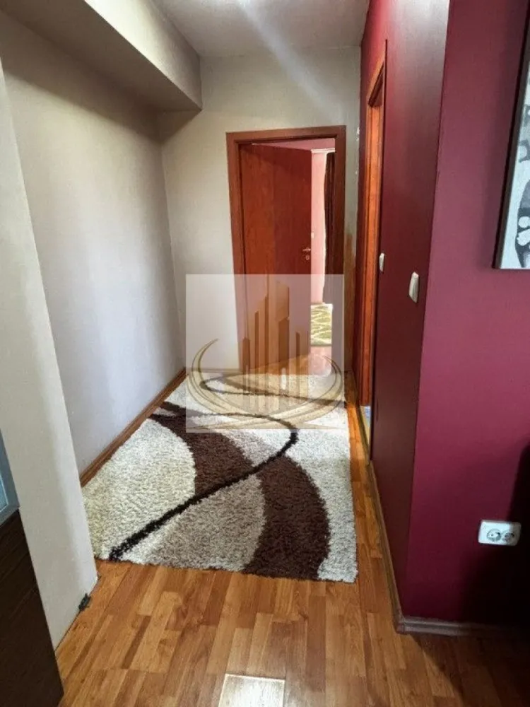 Apartament modern zona Lipovei🏡 - 🏡Grand Mobilis Imobiliare va propune spre închiriere un apartament modern cu 2 camere de 54mp, zona Lipovei Apartamentul se afla la etajul 2 al clădirii al unui bloc nou, dispune de centrala proprie, Bucătaria este mobilata și utilata cu aragaz, frigider Apartamentul dispune de aer condiționat, masina de spălat Disponibilitate din 1 mai 💶 352 euro/ luna + garanție Pentru vizionari nu ezita sa ne contactezi! ID intern CP3043041 }}