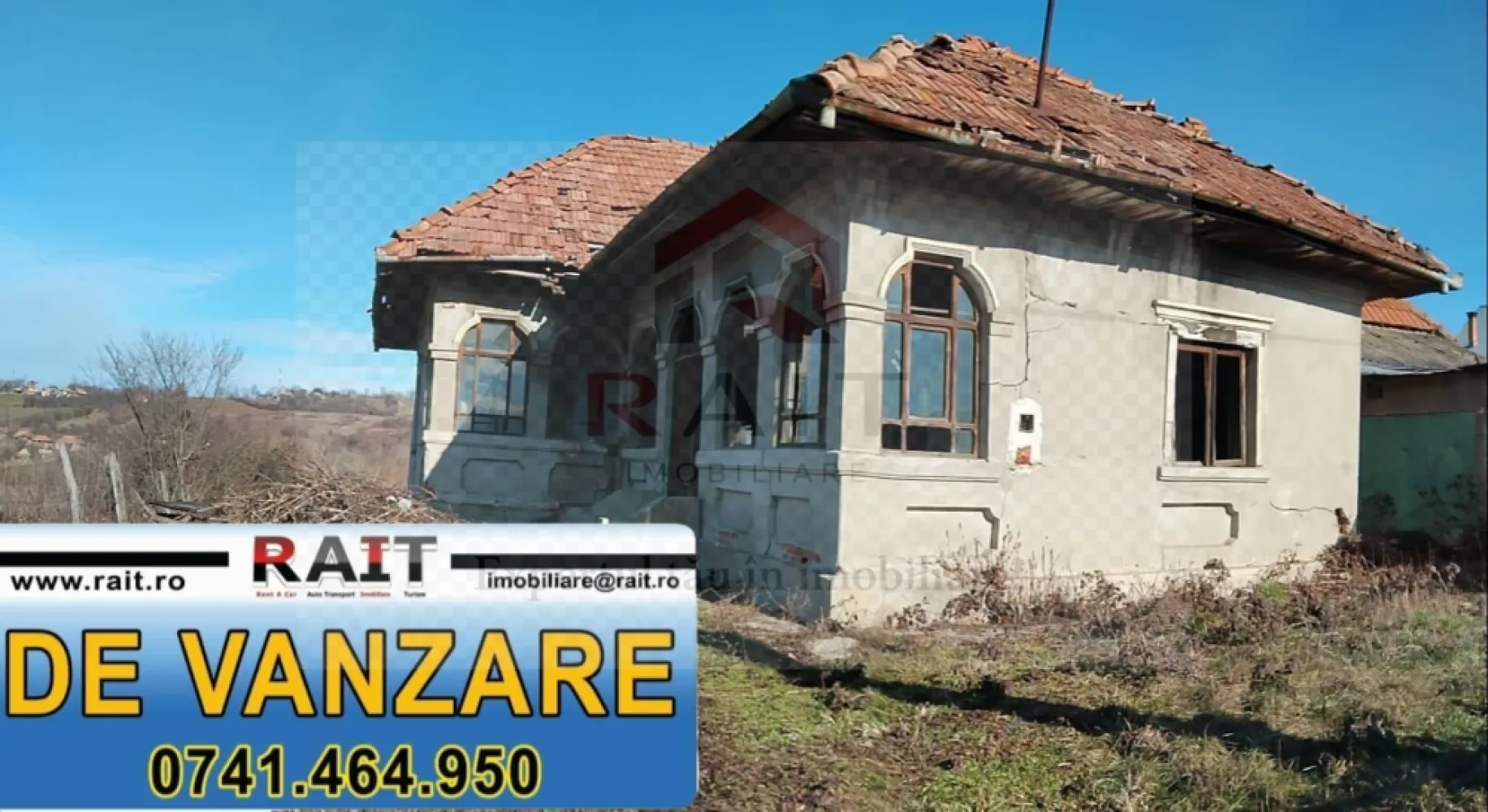 Teren de vânzare intravilan-extravilan comuna Tigveni jud.Arges - Cauți liniște, aer curat și un loc perfect pentru casa ta de vis sau o investiție inspirată? Acest teren de 1.683 mp situat în Tigveni, județul Argeș îți oferă exact asta! ✅ Deschidere generoasă la drum asfaltat (~16 ml) ✅ Utilități la doar câțiva metri. ✅ Teren împrejmuit ✅ Construcție existentă (demolabilă) – ideal pentru a începe rapid un nou proiect ✅ Zonă liniștită, cu vedere panoramică ✅ Acces facil și iluminat stradal 📍 Locație excelentă pentru locuință permanentă, casă de vacanță sau investiție. 💰 Preț atractiv: 20.000 € (negociabil) 📅 Disponibil imediat! Dacă îți dorești un loc unde natura se îmbină perfect cu accesibilitatea, acesta poate fi începutul unui nou capitol pentru tine. Scrie-ne în privat pentru detalii și programarea unei vizionări! }}