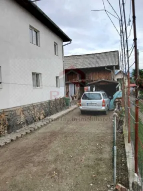 Casa de Vanzare Oestii-Arges