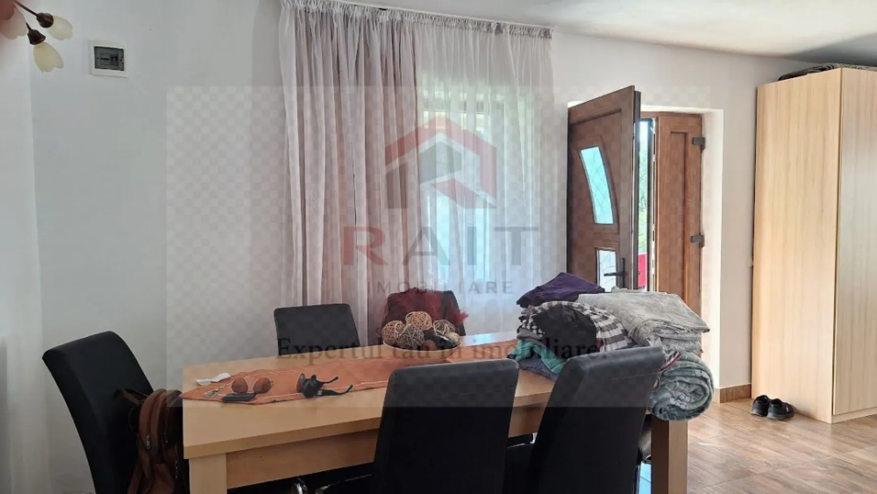 Casa de Vanzare Corbeni- Oestii- Arges