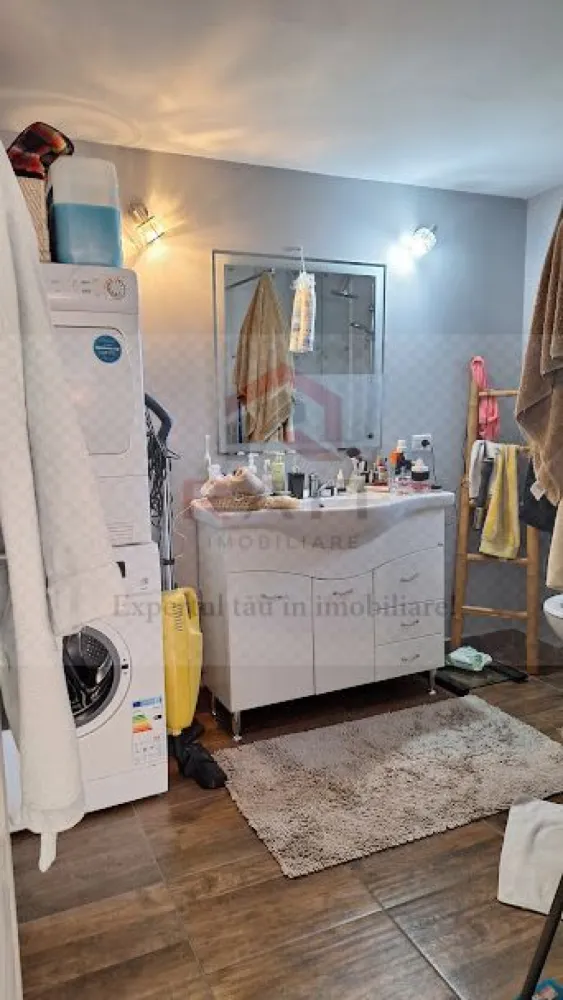 Casa de Vanzare Corbeni- Oestii- Arges