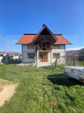 Casa de Vanzare Tigveni Arges