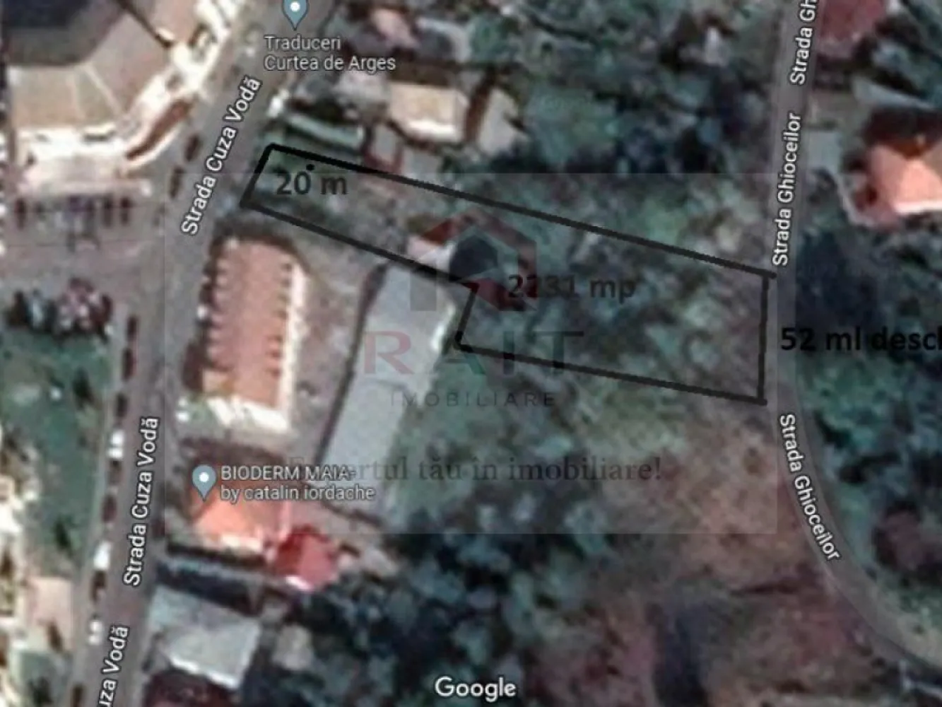 Teren Intravilan Curtea de Arges - Teren intravilan cu acces la strada Cuza Voda si Ghioceilor, constructie pe teren, pret usor negociabil. zona centrala. Pretabil construcții cabinet medical. "Construieste-ti casa de vis in inima orasului!". }}