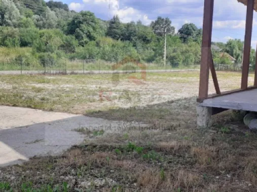 Hala de Inchiriat Godeni Arges