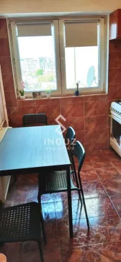 Apartament 3 camere de închiriat – Piața Victoriei