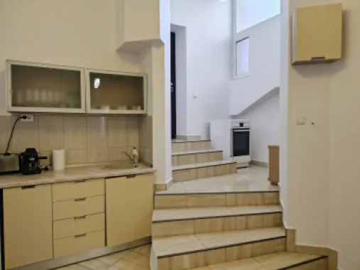 Apartament 2 camere Parc Traian , 400 E neg. Comision 50%