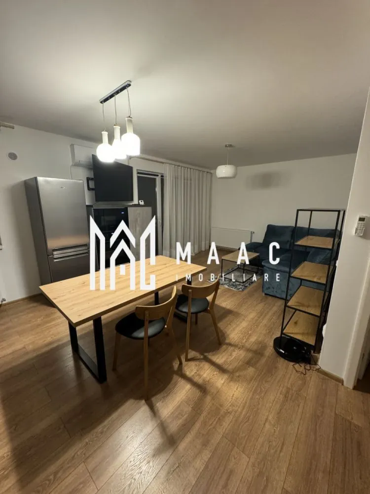 Apartament 2 Camere | Balcon | Etaj Intermediar | City Residence - MAAC Imobiliare propune spre vânzare apartament cu parcare subterană – Sibiu, zona Lazaret

Se oferă spre vânzare un apartament modern, situat într-o zonă liniștită din Sibiu – cartierul Lazaret, la doar 5 minute de centrul istoric al orașului. Imobilul face parte dintr-un bloc nou, construit după anul 2018, dotat cu lift și parcare subterană.

Apartamentul se vinde complet mobilat și utilat, la prețul de 135.000 euro.
 Detalii proprietate
Suprafață utilă: 49 mp
Balcon: 8 mp
Etaj: 3/4

Compartimentare
Living cu bucătărie open-space
Dormitor
Baie
Balcon spațios

 Avantaje
Zonă liniștită și bine poziționată
Apartament luminos și primitor
Balcon generos
Loc de parcare subteran inclus în preț
Bloc nou cu lift
Aer condiționat
Se vinde complet mobilat și utilat

Aproape de Promenada Mall, Penny și alte puncte de interes
 Dotări și utilități
Bucătărie: deschisă, mobilată și utilată complet
Sistem de încălzire: centrală proprie
Utilități: apă, gaz, curent, canalizare, CATV
Acces: străzi asfaltate și iluminate
Loc de parcare subteran inclus

 Locație excelentă, ideală atât pentru locuință proprie, cât și pentru investiție.

Pentru mai multe detalii va rugam specificati telefonic ID: CP2806154