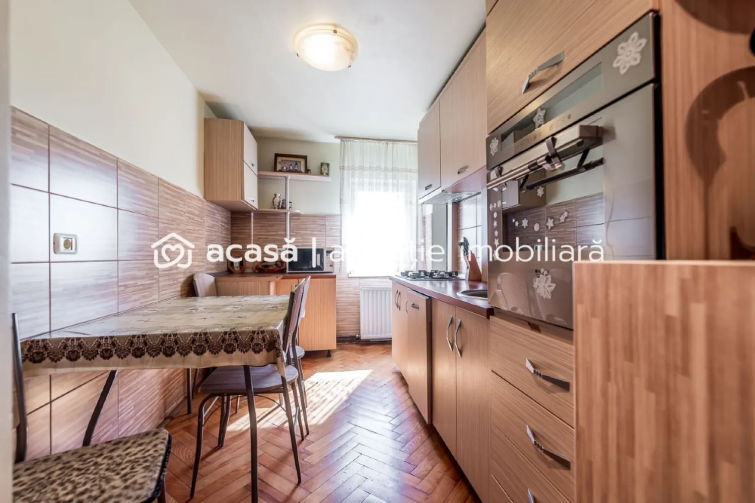 Apartament 3 camere Micalaca 300. Vedere superbă spre Mureș