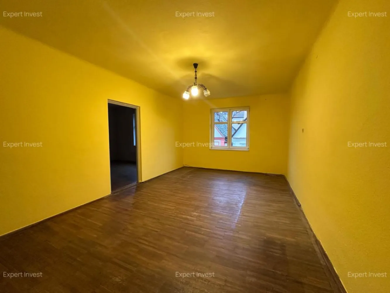 Apartament 3 camere | 95 mp | Etaj 1 | SIBIU - zona Centrala - 9 Mai