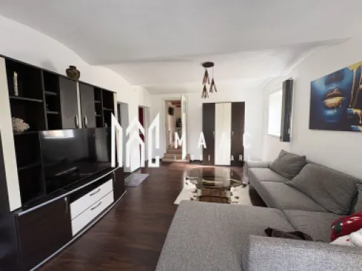 Apartament la casa 3 Camere I Zona Centrala