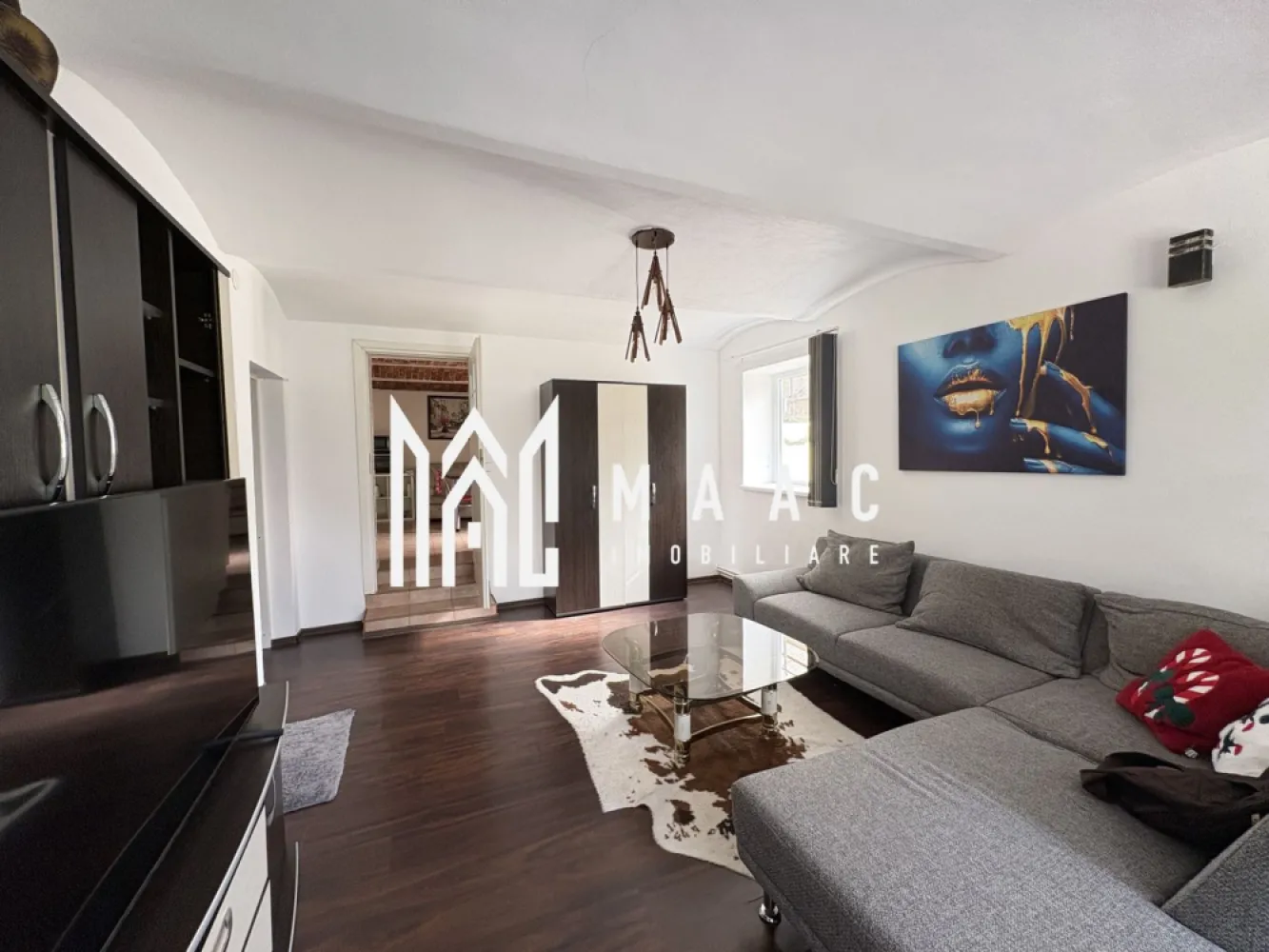 Apartament la casa 3 Camere I Zona Centrala
