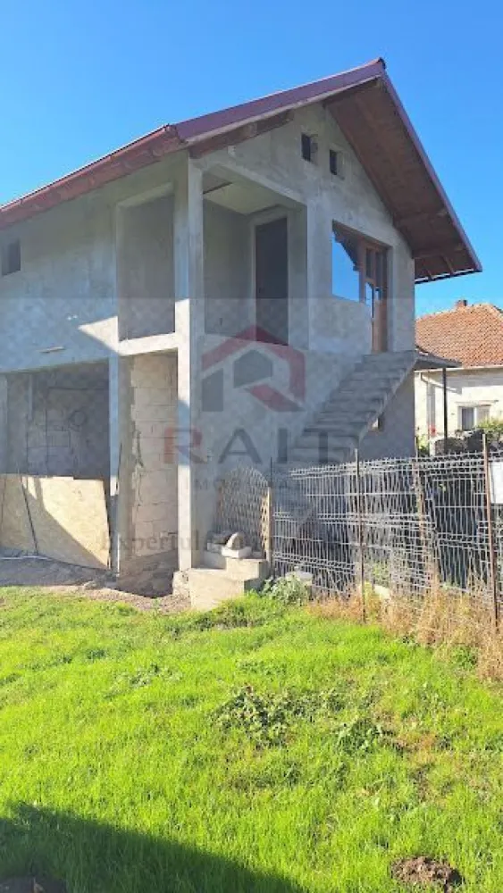 Casa de Vanzare Corbeni- Oestii- Arges