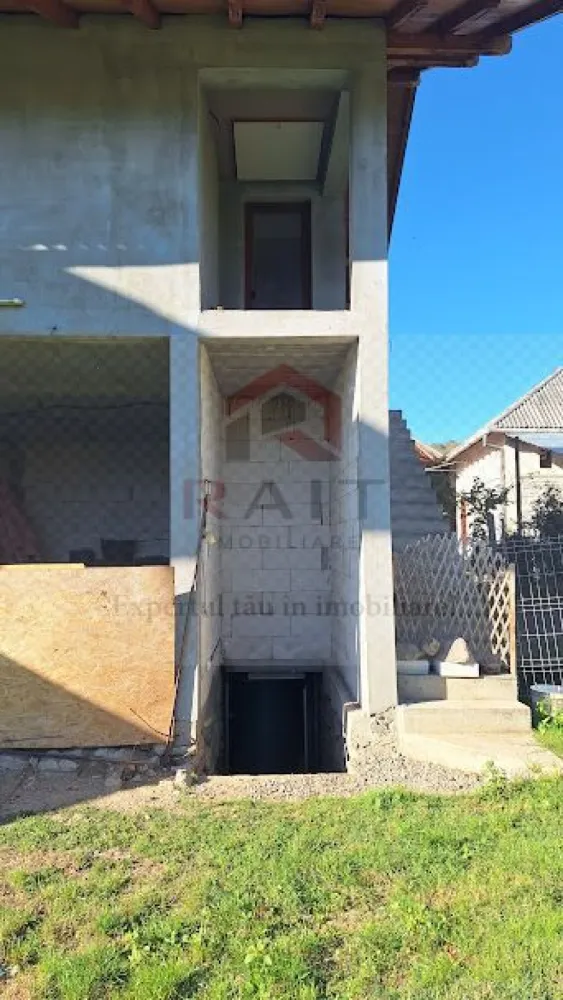 Casa de Vanzare Corbeni- Oestii- Arges