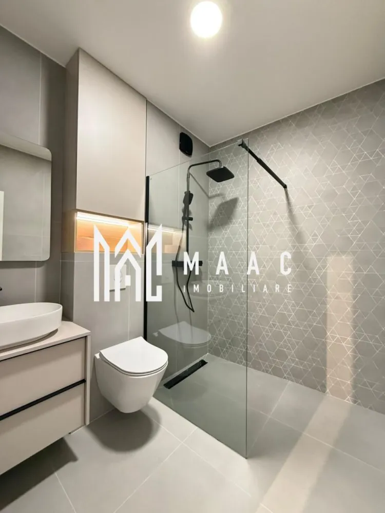 Apartament 3 camere nou | Garaj | Balcon | Boxa | Central