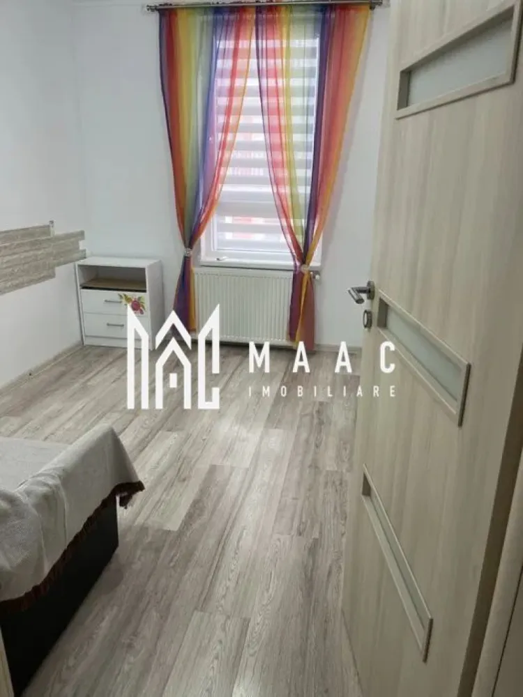 Apartament 3 camere | Etaj 2 | Balcon | Arhitectilor - MAAC Imobiliare vă prezintă spre vânzare un apartament cu 3 camere, situat la etajul 2 din 3 în zona Cartierul Arhitecților. Caracteristici: Apartament decomandat. Suprafață utilă de 56 mp. Situat la etajul 2. Imobil construit în anul 2016. Loc de parcare privat inclus în preț. Compartimentare: Hol de acces. Living cu bucătărie open space. 2 dormitoare. 2 băi, dintre care una dotată cu cadă și geam de aerisire. Balcon de 3,85 mp. Dotări și finisaje: Centrală termică proprie. Încălzire prin calorifere. Spații bine organizate și luminoase. Avantaje locație În apropiere se află magazine, spații de joacă și stații de autobuz. Pentru mai multe detalii precizati telefonic ca ati vazut anuntul cu ID: CP2982192