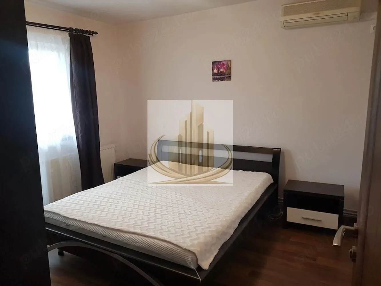 🏡Apartament 2camere, decomandat, 60 mp - 🏡 Apartament 2 camere de închiriat – Zona Girocului Se închiriază apartament cu 2 camere, confortabil și primitor, ideal pentru o persoană sau un cuplu. ✔ Apartament decomandat ✔ Suprafață generoasă de 60 mp ✔ 2 balcoane (orientări diferite – lumină naturală pe tot parcursul zilei) ✔ Complet mobilat și utilat ✔ Centrală proprie + aer condiționat ✔ Renovat recent 📍 Situat într-o zonă foarte bună și liniștită, în apropiere de Biserica Martirilor, la etajul 4 din 5. 🚗 În zonă sunt numeroase locuri de parcare. 🛒 Acces facil către principalele artere: Bd. Lidia și Str. Martirilor. 📌 În apropiere: Profi, Prospero, Lidl, Kaufland. 📅 Disponibil din: 01.05.2026 💶 Preț: 400 €/lună 📞 Pentru mai multe detalii sau vizionare, nu ezitați să mă contactați! }}