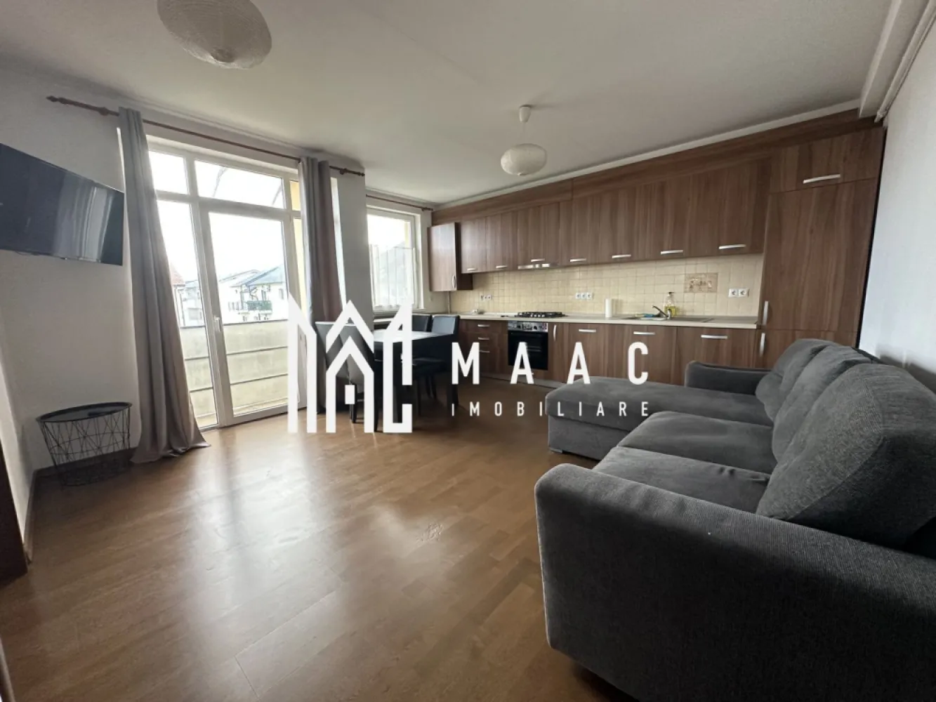 Apartament 3 Camere | 59 MP | Decomandat | 2 Balcoane | Imobil Tip Vilă