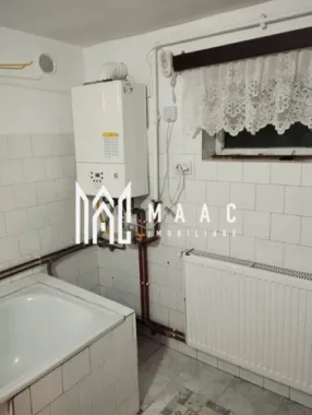 Casă 4 dormitoare | Curte și grădină | 29 km de Sibiu | Utilități complete